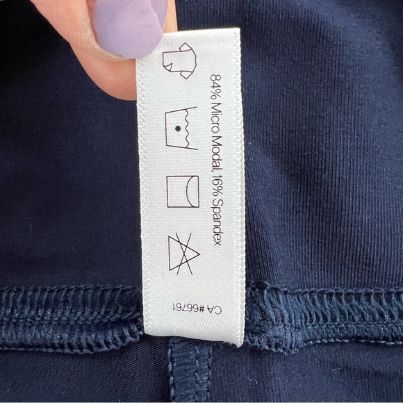 The Sweet Life Navy Blue Athletic Leggings Women’s Size M - Picture 6 of 6